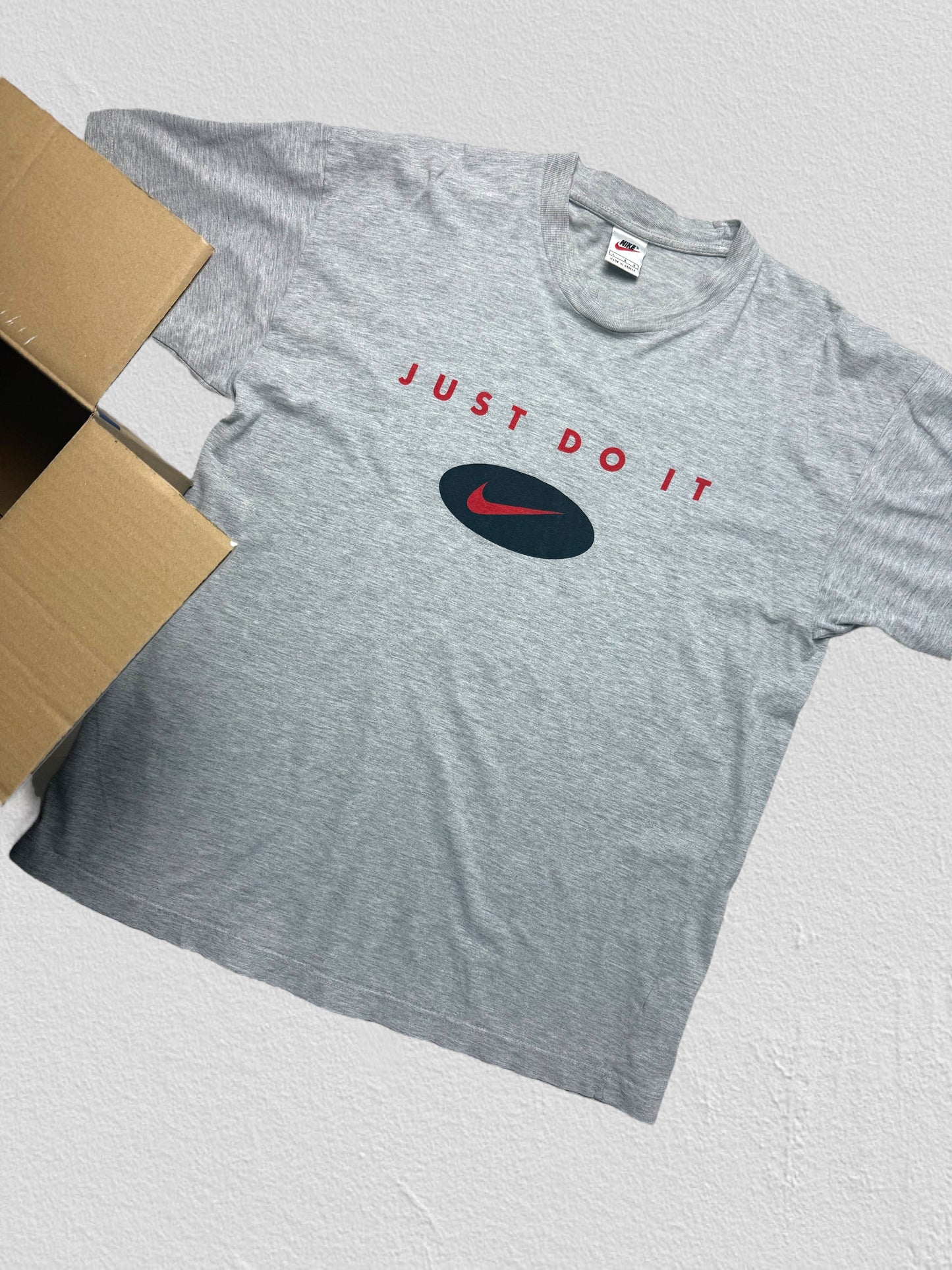 Vintage wholesale branded T-shirts Nike Adidas Ralph Lauren resale box