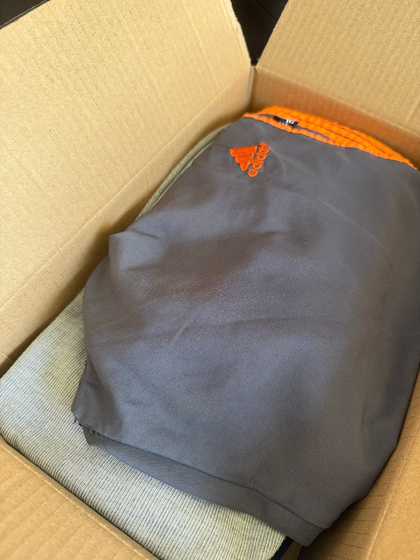 Resell Starter Box – 10 Pieces (Mix)