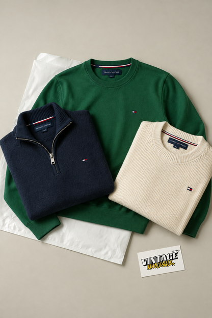 Tommy sweaters uitgespreid